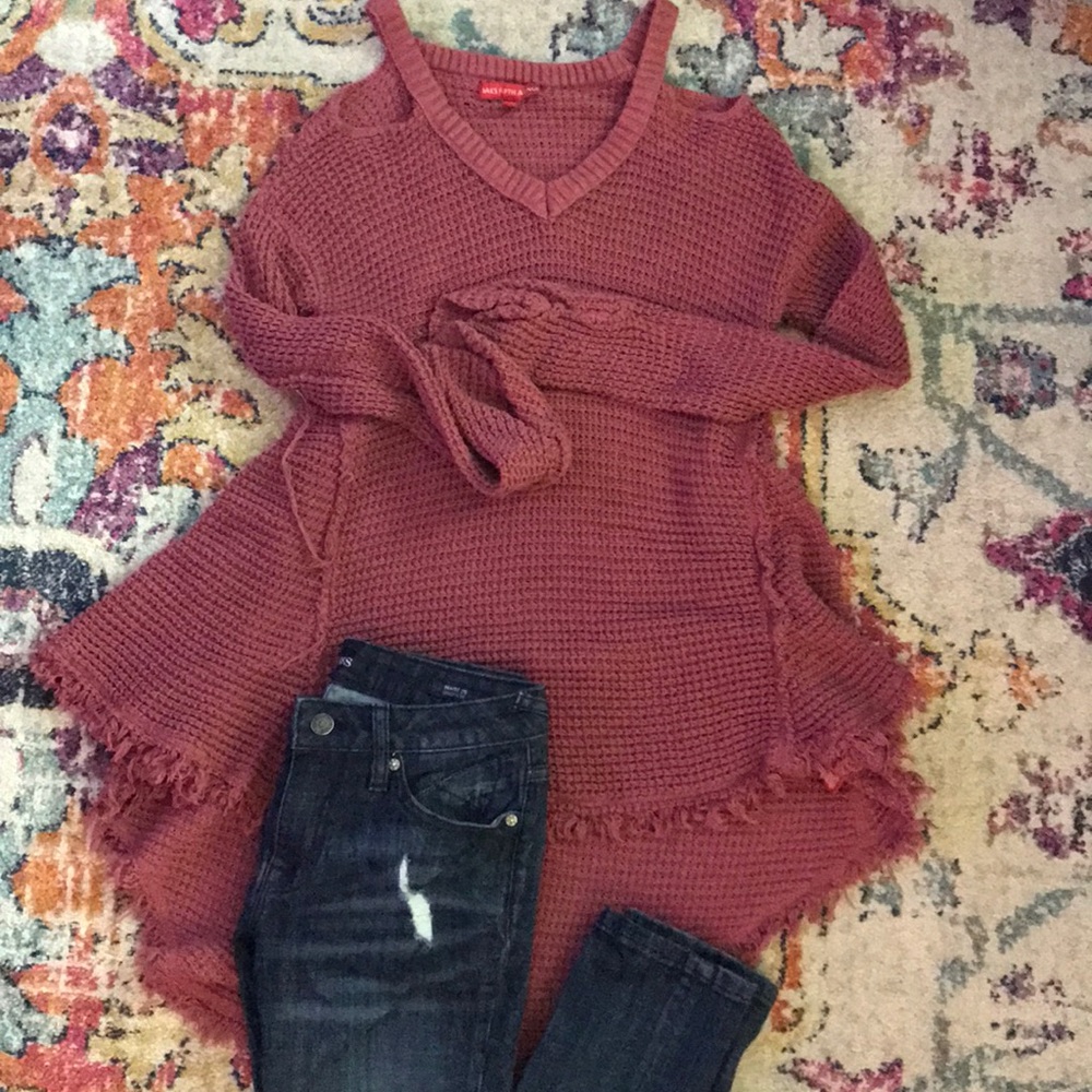 Maroon peplum knit sweater